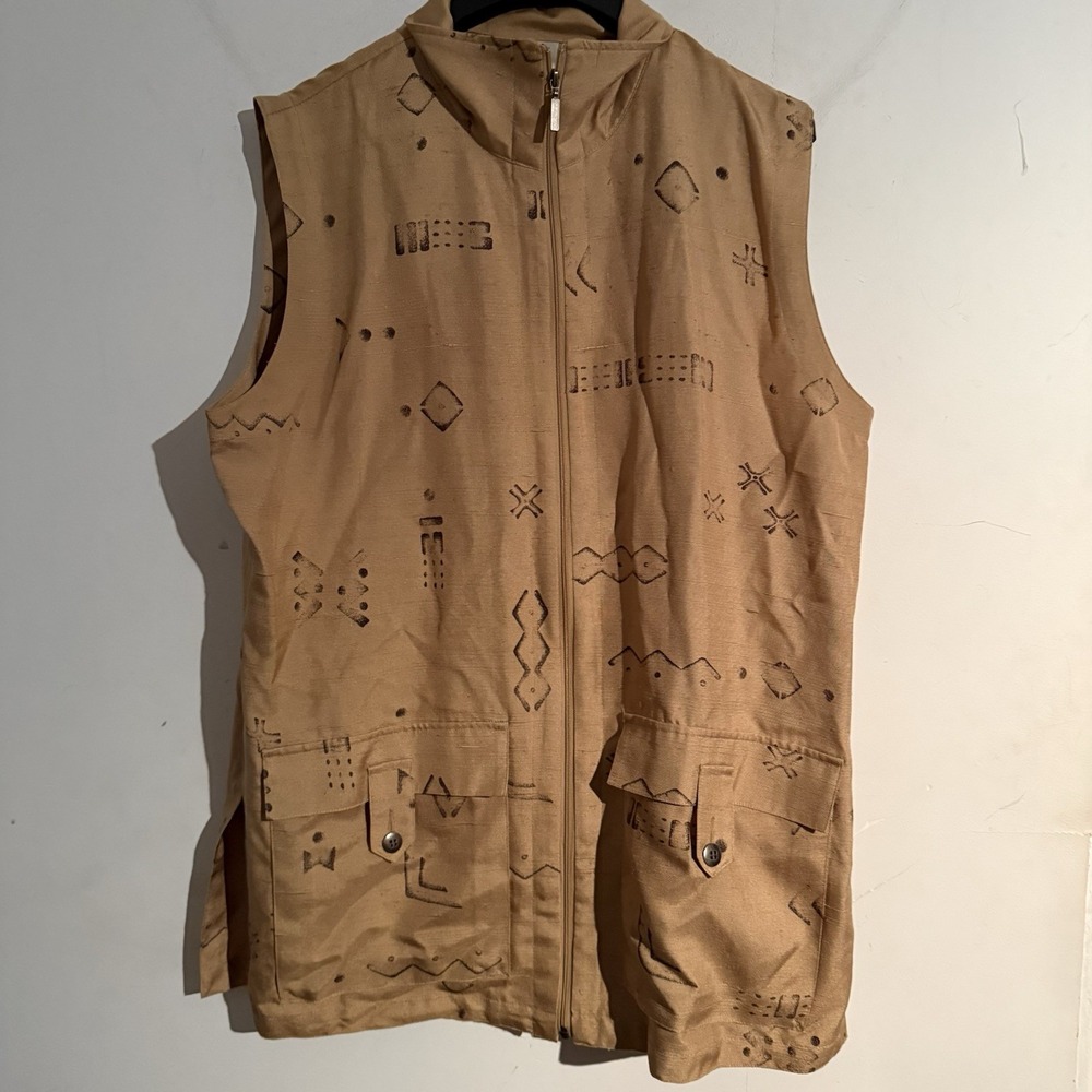 Vintage Chicos Design 100% Silk Tribal Aztec Vest Tan Full Zip Womens Size 1